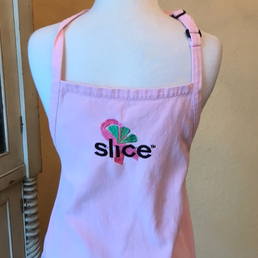 Apron - Picture 2 of 2
